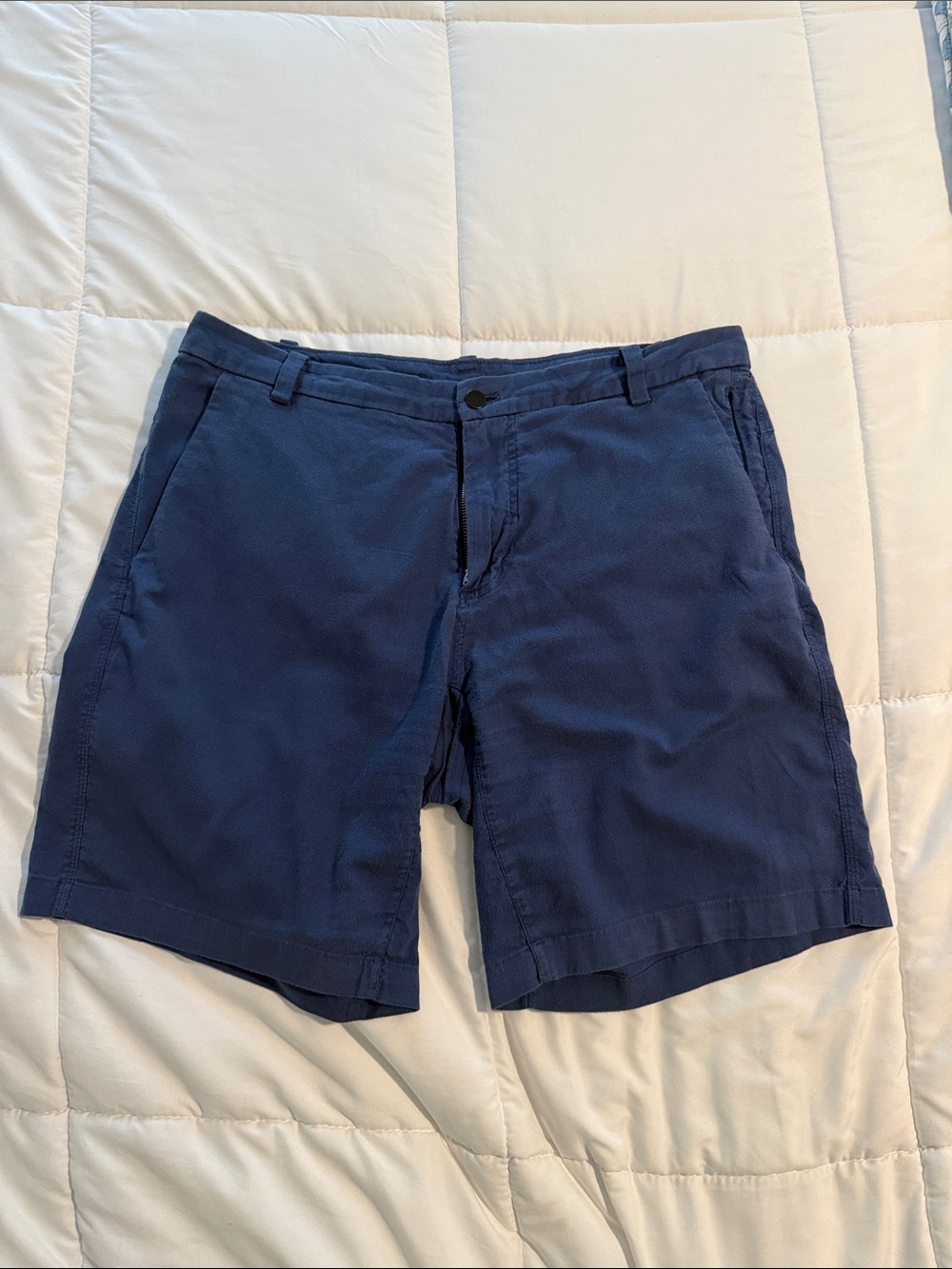 lululemon athletica Men's Deep Blue Flat Front Shorts